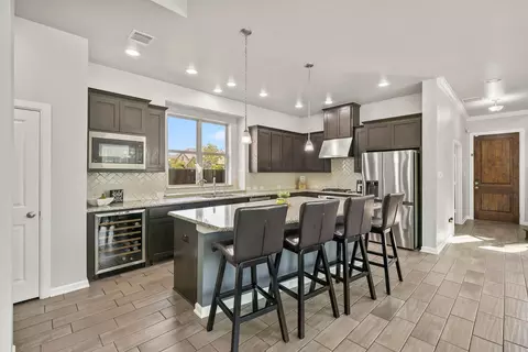 4208 Whispering Willow Way, Arlington, TX 76005