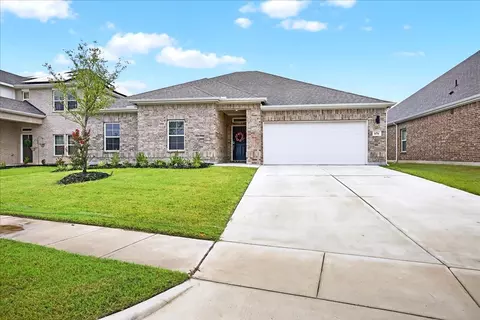 656 Cari Ln, Forney, TX 75126