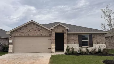549 Arroyo Dr, Cleburne, TX 76033