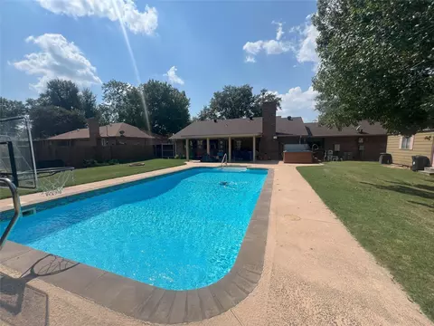 212 Marianne Cir, Sulphur Springs, TX 75482