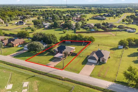 410 S Cleburne Whitney Rd, Rio Vista, TX 76093
