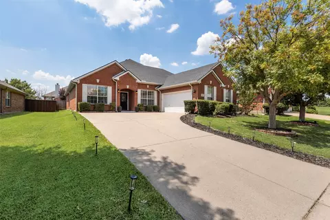 2371 Palo Pinto Rd, Grand Prairie, TX 75052