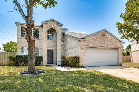 5011 Steeple Chase Ct, Grand Prairie, TX 75052