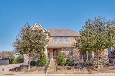 2721 Hundred Knights Dr, Lewisville, TX 75056