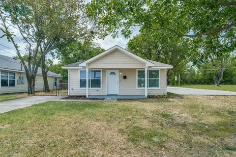 2004 Morgan St, Greenville, TX 75401