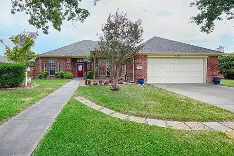 6903 Justin Ln, Greenville, TX 75402