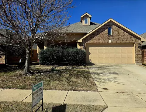 1200 Wheatear Dr, Little Elm, TX 75068