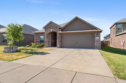 4024 Conley Ln, Crowley, TX 76036