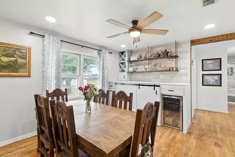 Dining - 14701 Highway 16 S, Comanche, TX 76442 photo 1 of 1