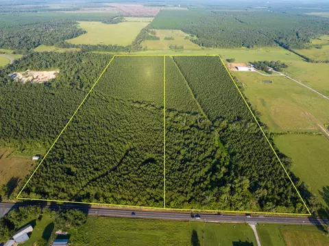 1 Edgerly Rd, Lake Charles, LA 70633