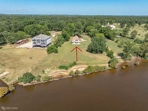 10307 Pirogue Rd, Oil City, LA 71061