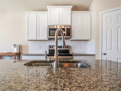 Kitchen - 3020 Keathley Dr, Lorena, TX 76655 photo 3 of 5