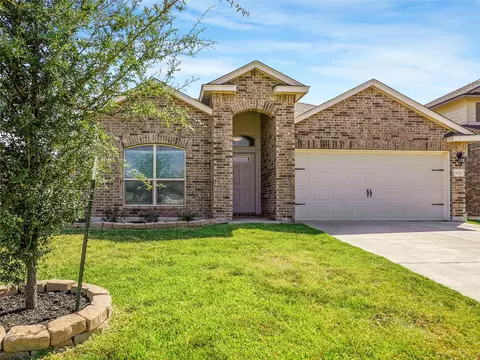 3020 Keathley Dr, Lorena, TX 76655