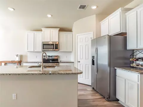 Kitchen - 3020 Keathley Dr, Lorena, TX 76655 photo 2 of 5