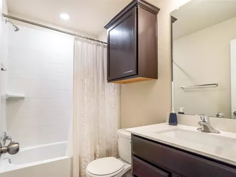Bath - 3020 Keathley Dr, Lorena, TX 76655 photo 1 of 3