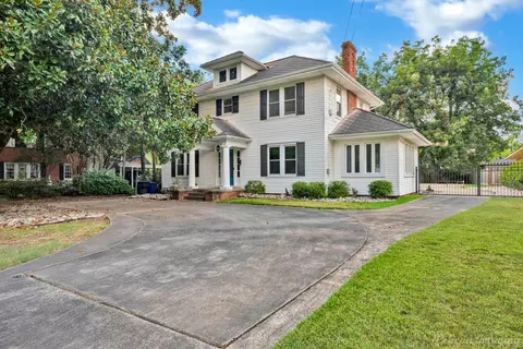 382 Ockley Dr, Shreveport, LA 71105