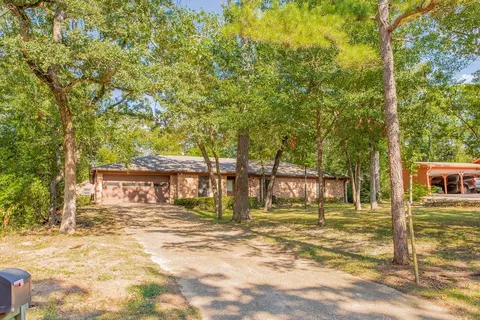 533 Woodside Dr, Hideaway, TX 75771