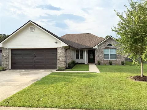 506 Amberwood Dr, Haughton, LA 71037