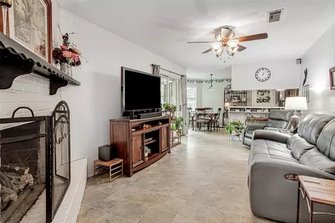 Living - 708 Commerce St, Euless, TX 76040 photo 1 of 3