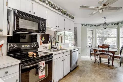 Kitchen - 708 Commerce St, Euless, TX 76040 photo 3 of 3
