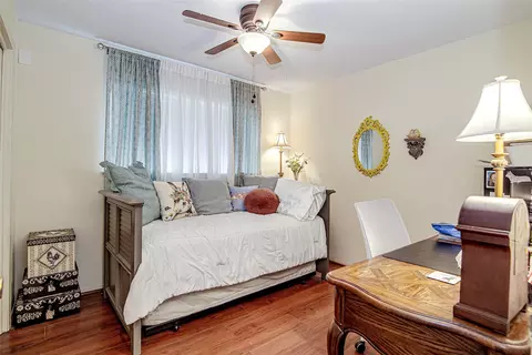 Bedroom - 708 Commerce St, Euless, TX 76040 photo 3 of 5