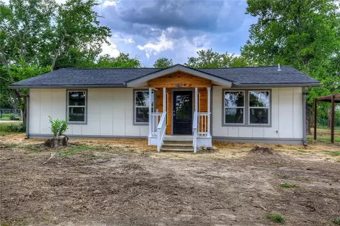 489 Industrial Blvd, Point, TX 75472