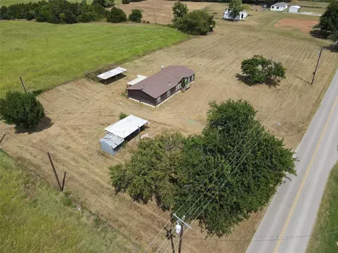 6000 Fishtrap Rd, Cross Roads, TX 76227
