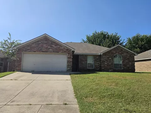 2001 Cancun Dr, Mansfield, TX 76063