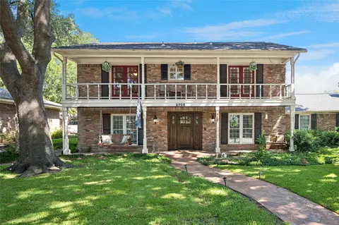 2705 Prairie Creek Ct, Plano, TX 75075