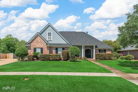 6021 Parliament Dr, Bossier City, LA 71111