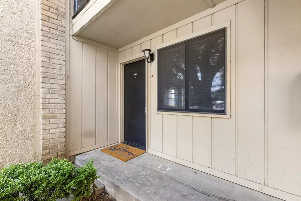 Exterior - 5935 Harvest Hill Rd #1096, Dallas, TX 75230 photo 1 of 3
