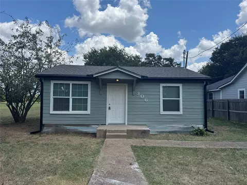Exterior - 306 Pullen St, Mcgregor, TX 76657 photo 5 of 5