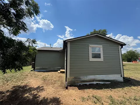 Other - 306 Pullen St, Mcgregor, TX 76657 photo 3 of 3