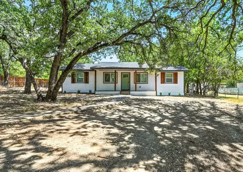 270 County Road 4847, Newark, TX 76071
