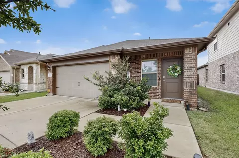 2116 Killdeer Xing, Crandall, TX 75114