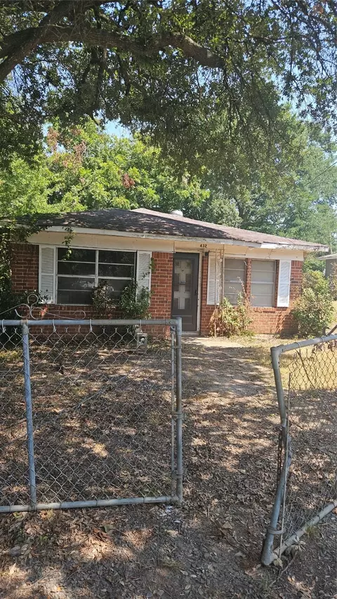 432 E Merrick St, Shreveport, LA 71104