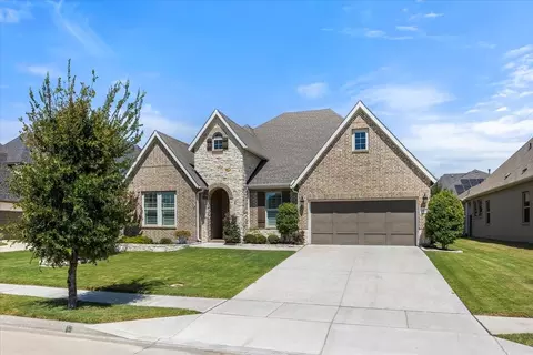 Exterior - 413 Samaritan Dr, Keller, TX 76248 photo 5 of 9