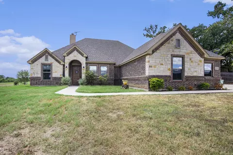 2411 Peel Rd, Springtown, TX 76082