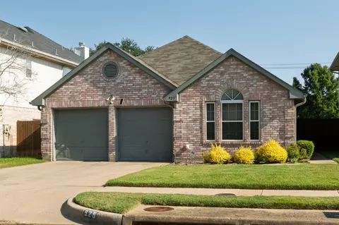 925 Ponderosa Crk, Plano, TX 75023