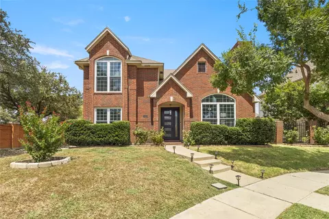 415 Pecos Trl, Irving, TX 75063