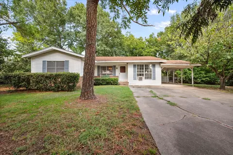 812 N Wright Ave, Kerens, TX 75144