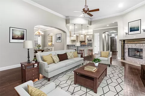 420 Blue Daze Ct, Burleson, TX 76028