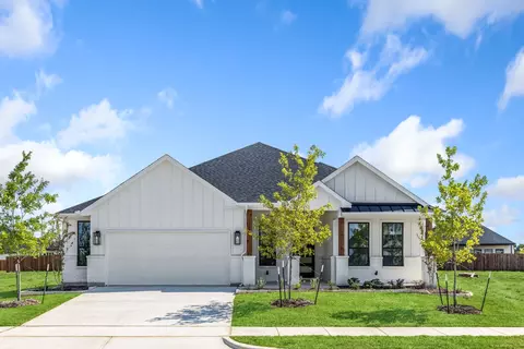 913 Beall St, Denton, TX 76207