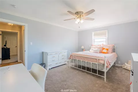 Bedroom - 902 E Burnside St, Rotan, TX 79546 photo 5 of 8