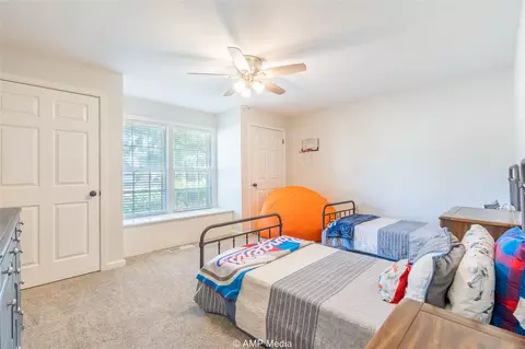 Bedroom - 902 E Burnside St, Rotan, TX 79546 photo 3 of 8
