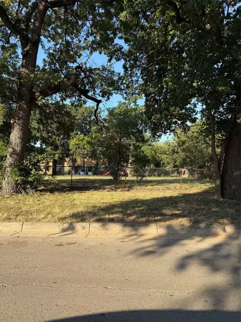 1501 Lee Ave, Fort Worth, TX 76164