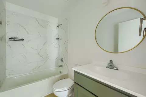 Bath - 304 Thomas St, Terrell, TX 75160 photo 1 of 2