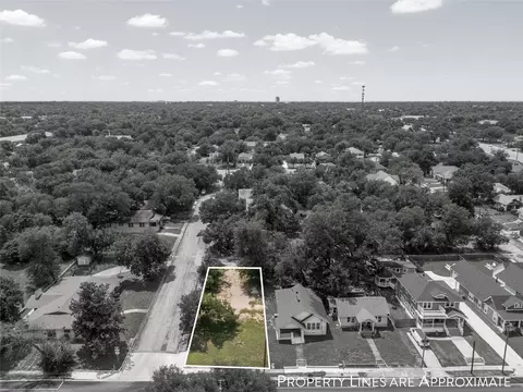 2010 N 5th, Waco, TX 76708