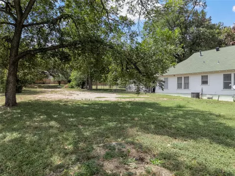 2010 N 5th, Waco, TX 76708 photo 3