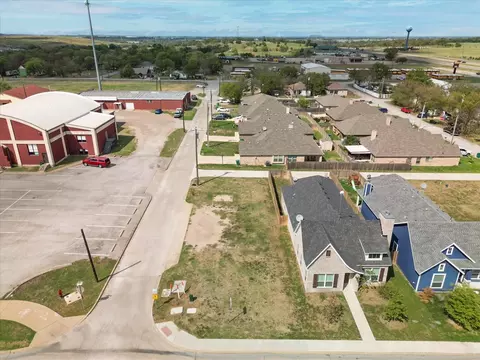 401 E 5th St, Ferris, TX 75125 photo 5